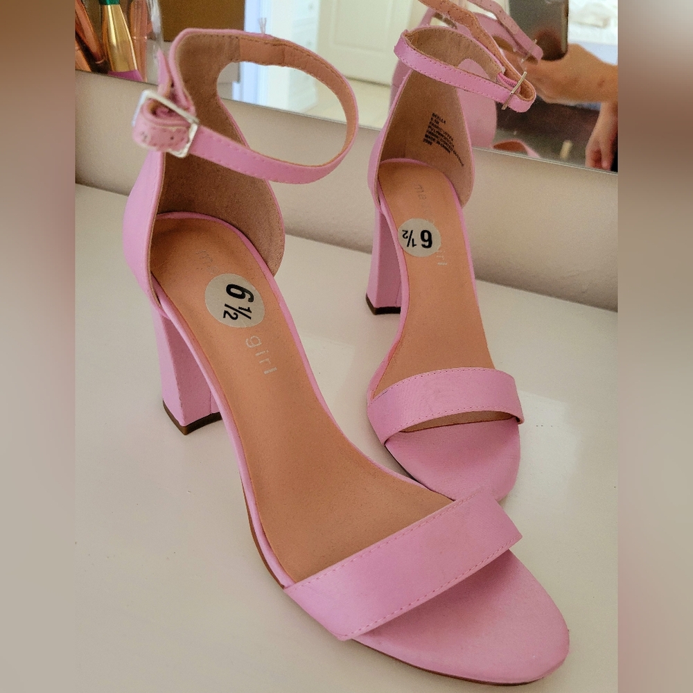 Pink 2 2/1 inch Heels